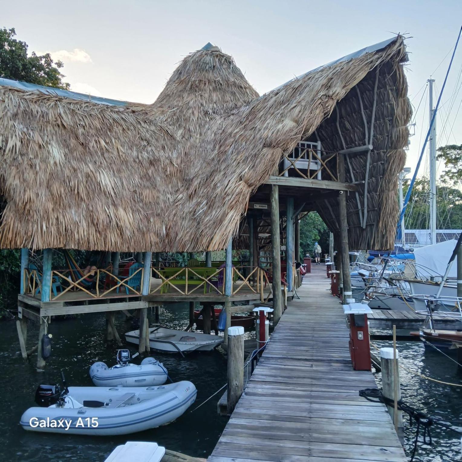 Tortugal Boutique River Lodge Rio Dulce Town Kültér fotó